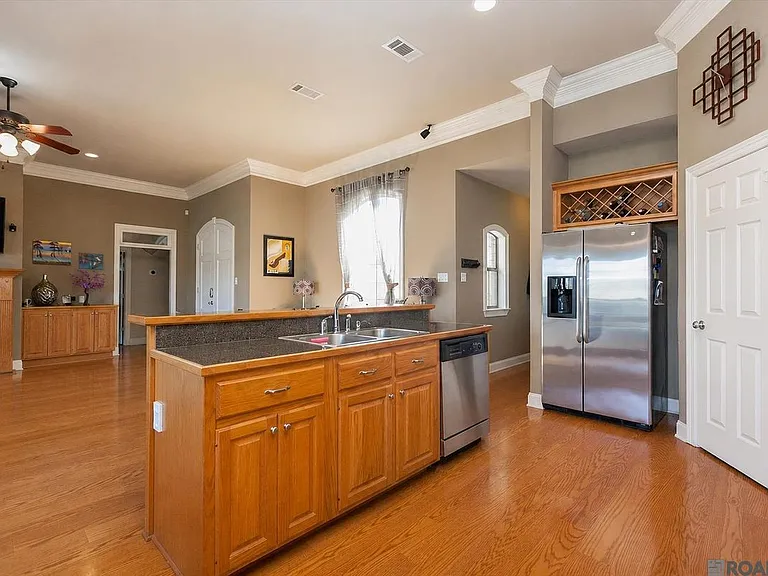 10743 Hillbrook Ave — Photo 29