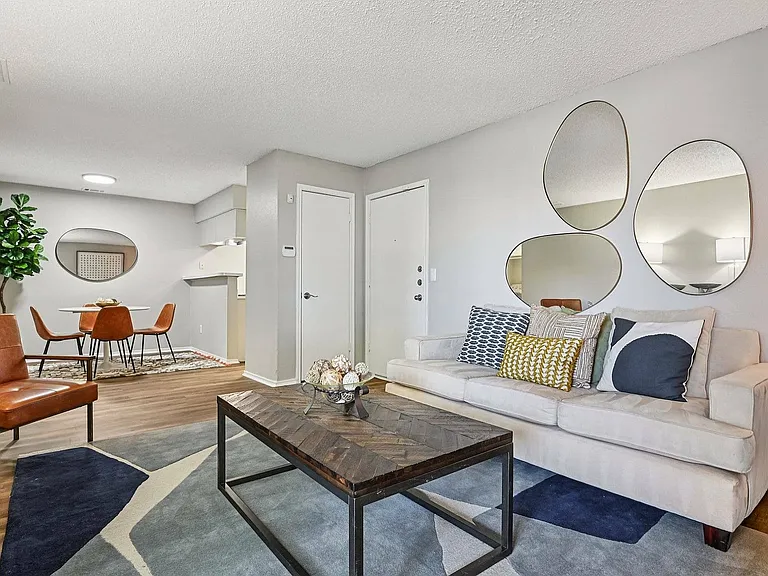 2-web-or-mls-2200 Brown St Unit 806-S0310-002