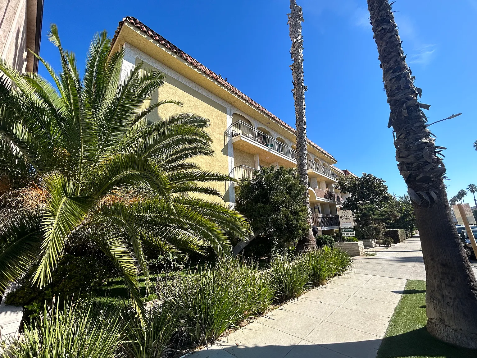 Huntington Villas, LLC & LP — Photo 2