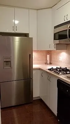 Sold by New York Private Realty Group | media 2