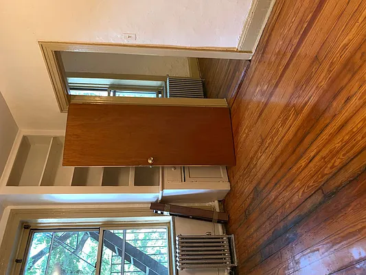 Rented by Chartwell Manhattan Realty | media 31