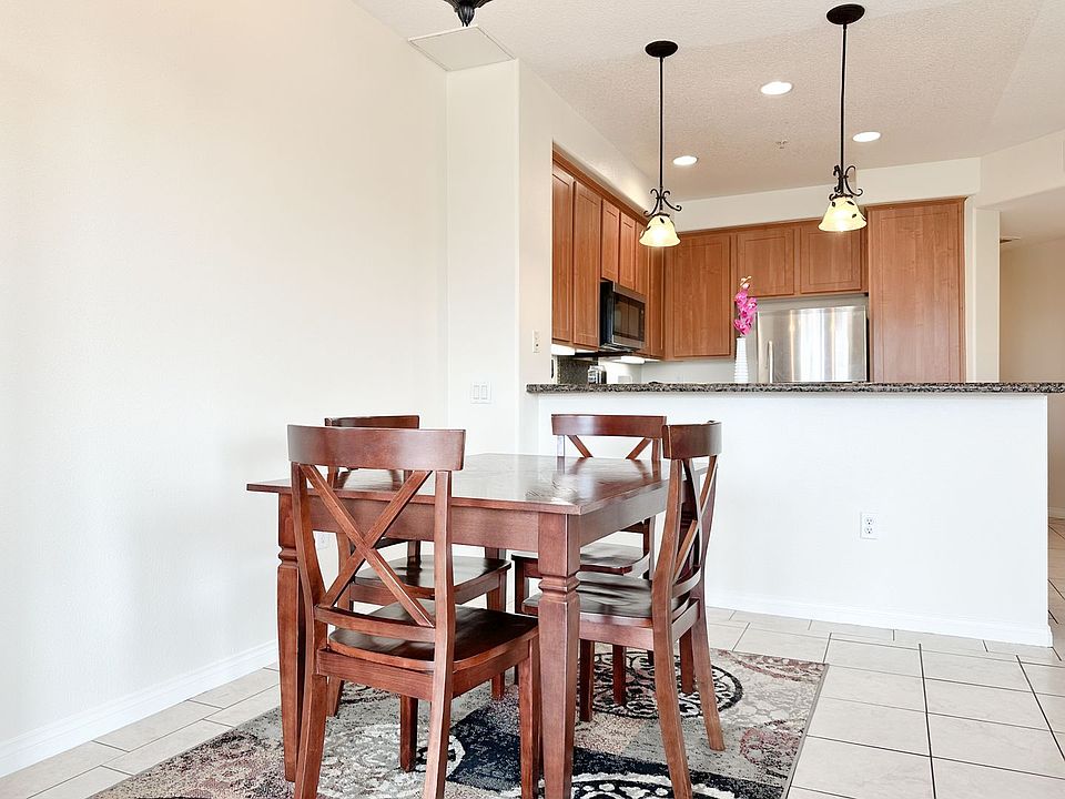 Chapman Commons Apartment Rentals Garden Grove, CA Zillow