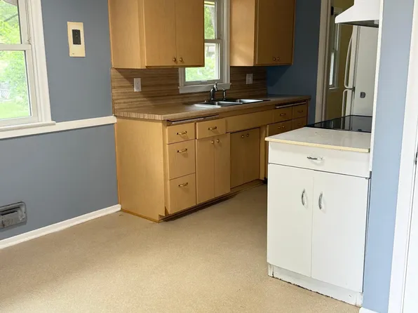 841 112th Ave NW, Coon Rapids, MN 55448