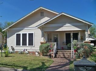 716 W Pecan St, Coleman, TX 76834