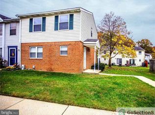 10 Luffing Ct, Essex, MD 21221