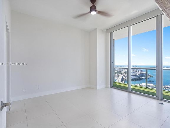 4th image of 888 Biscayne Blvd APT 4804