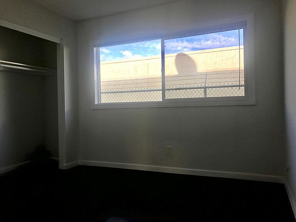 5th image of 15229 S Raymond Ave APT B