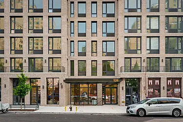 The Baltic Canal at 526 Baltic Street in Boerum Hill