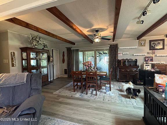 5th image of 1771 Cummins Ave