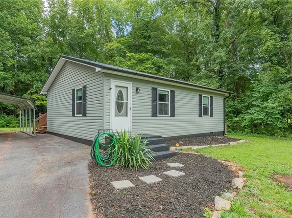 309 Rosebriar Dr, Lexington, NC 27292