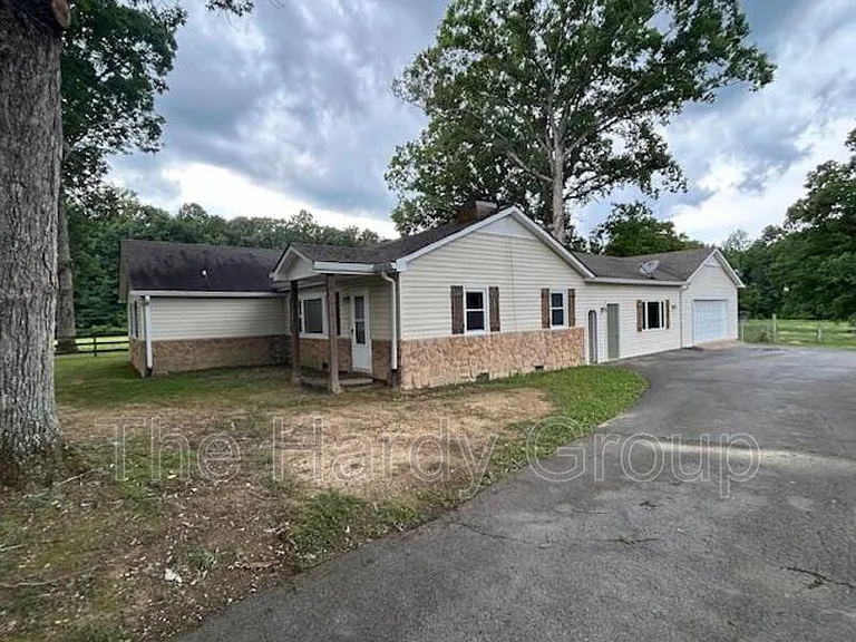 173 Carroll Hollow Rd — Photo 1