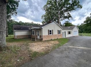173 Carroll Hollow Rd, Normandy, TN 37360
