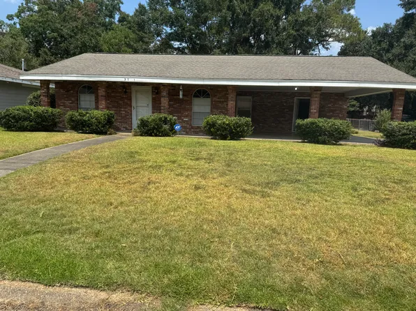 3001 Mesa Dr, Hattiesburg, MS 39402