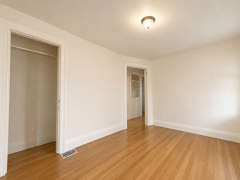 329 Bird Ave #4 — Photo 9
