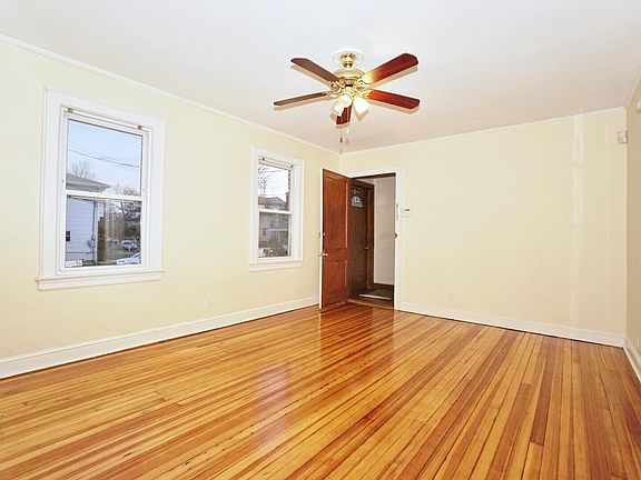 2nd image of 191 Bement Ct APT 1