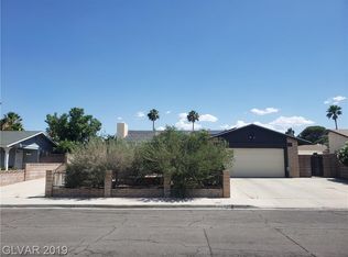 6395 Tanager Way, Las Vegas, NV 89103