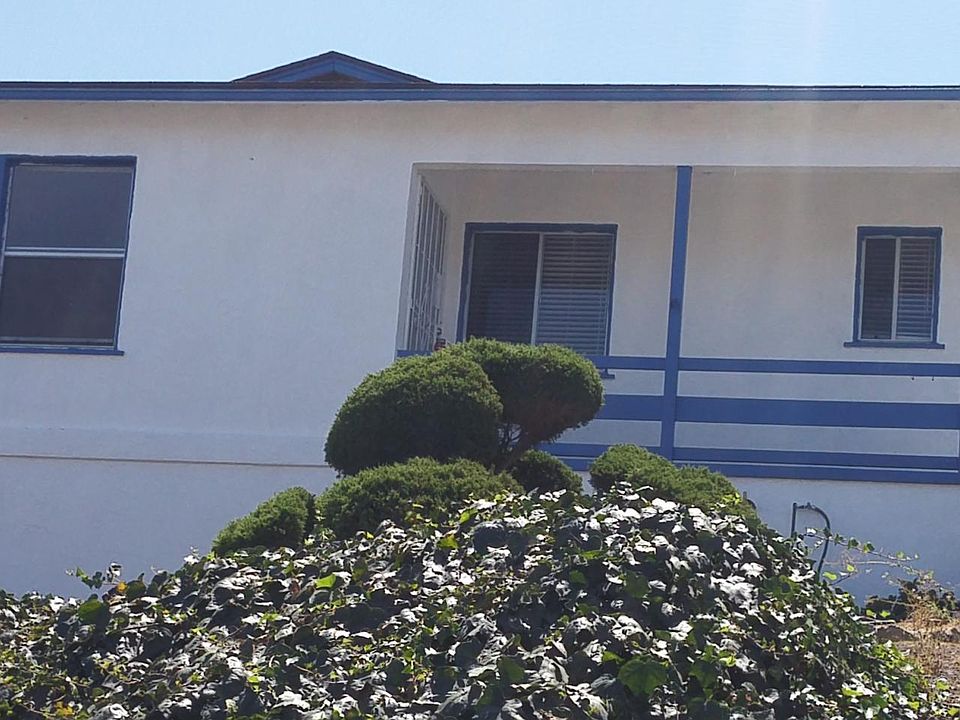 HOUSE HIGH OFF THE STREET