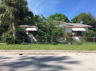 1524 W 36th St, Riviera Beach, FL 33404