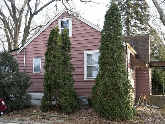 2nd image of 10545 S 80th Ct