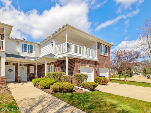 14350 Moravian Manor Cir #36, Sterling Heights, MI 48312