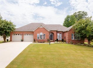 260 Woodcrest Dr, Florence, AL 35630