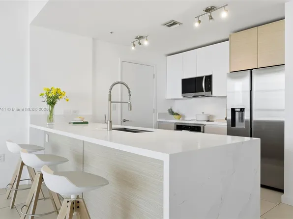 3301 NE 1st Ave APT H2804, Miami, FL 33137