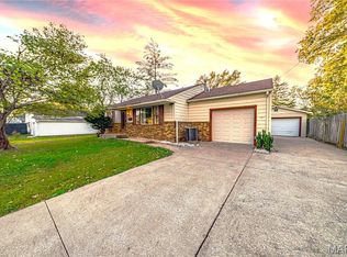 1002 N Madison St, Marion, IL 62959