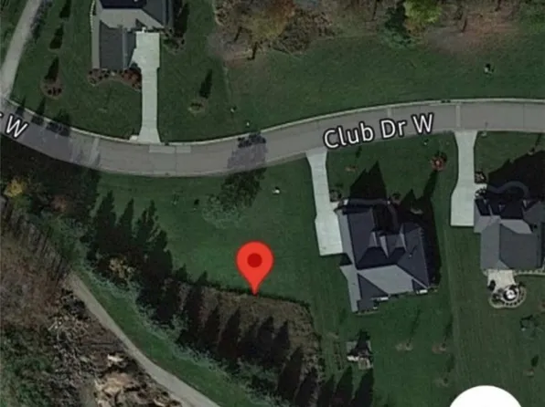 455 Club Dr W, Aurora, OH 44202