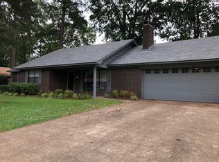 509 Shannon Dr, Hope, AR 71801