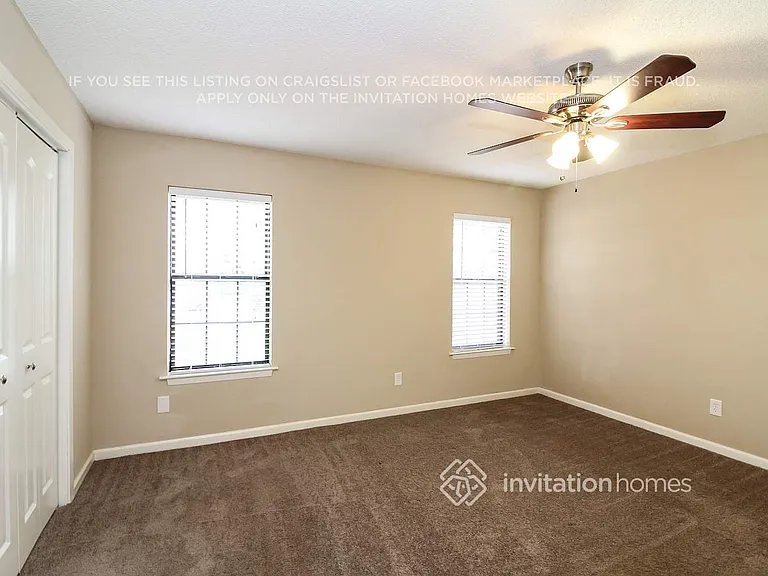 3718 Twin Oaks Ct — Photo 9