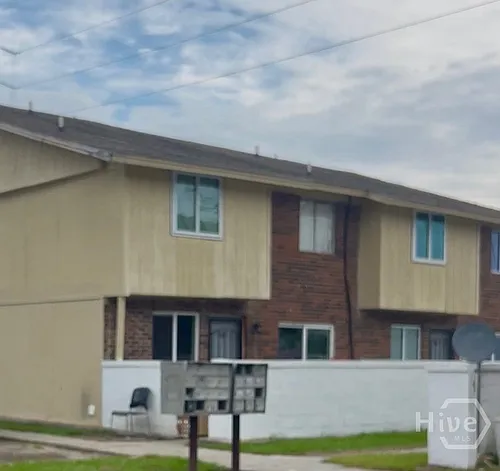 8 Lewis Dr Photo 1