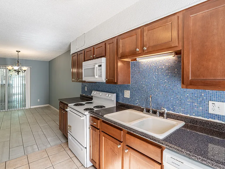 161 Wood Ct — Photo 19