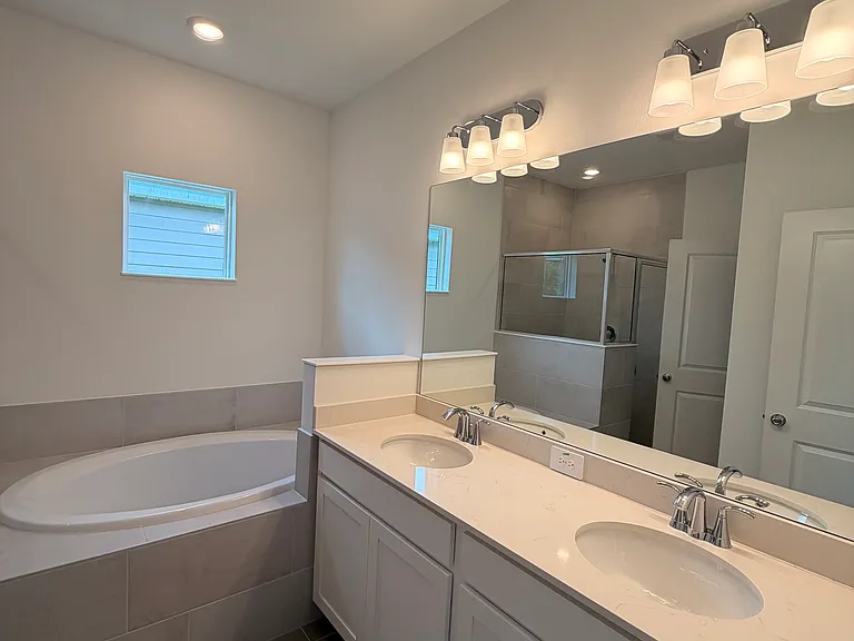 8904 SW 69th Ter — Photo 16