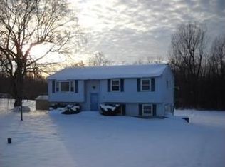 1961 Van Auken Rd, Newark, NY 14513