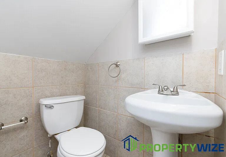 4217 Chatham Rd #B — Photo 19