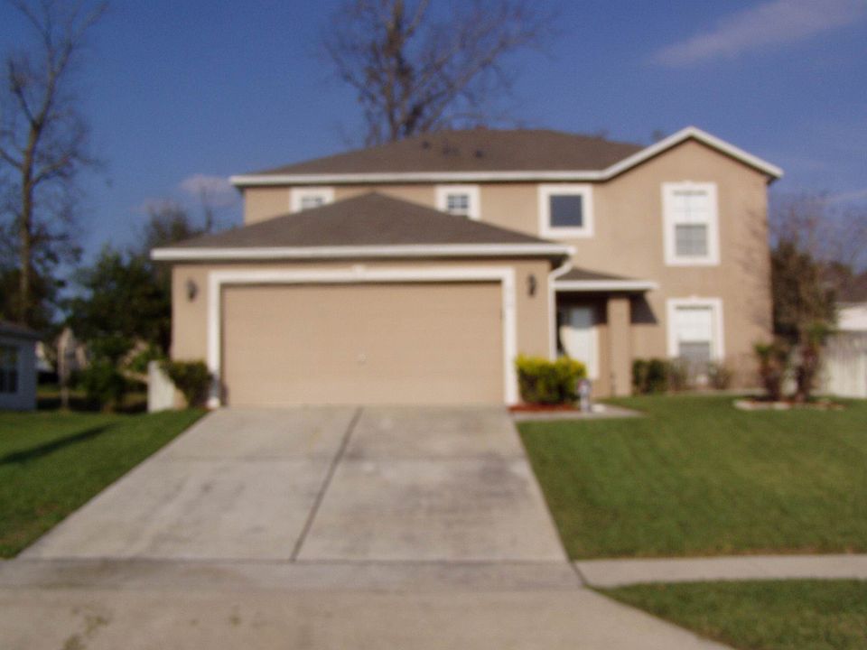 1st image of 810 Lake Doe Blvd