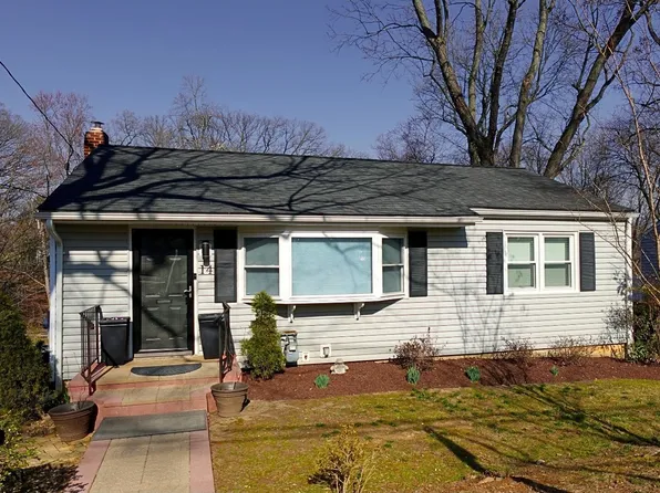 14 Grandin Cir, Rockville, MD 20851