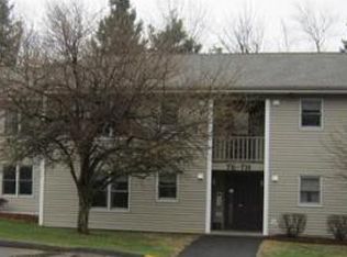 106 Main St APT 6G, Rutland, MA 01543