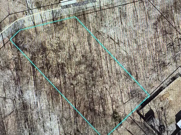 395 W Windsor Cir, Bowling Green, KY 42101