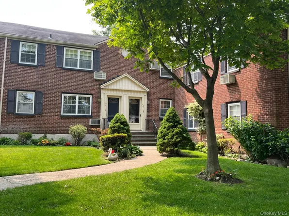 210-12 69th Avenue #Lower, Oakland Gardens, NY 11364