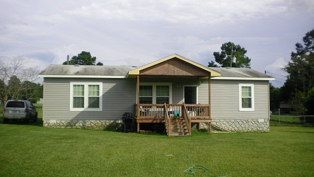 2nd image of 131 Country Ln