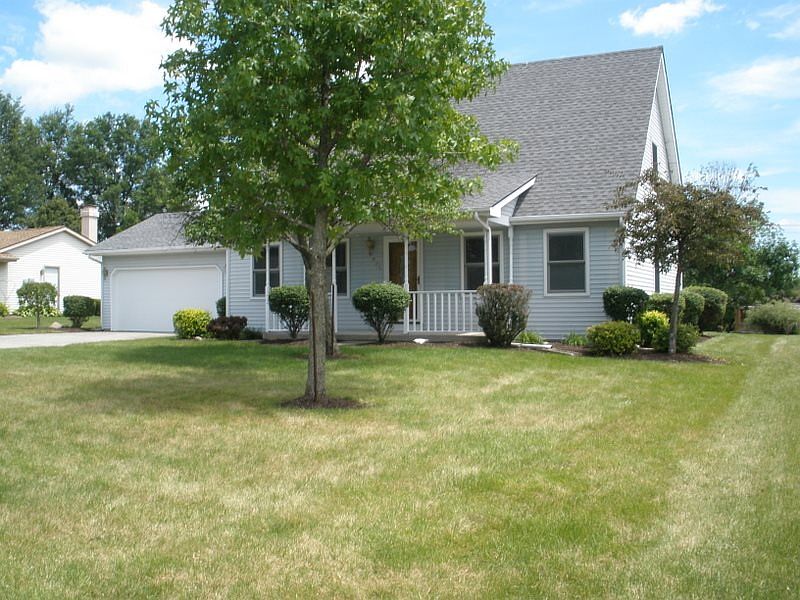 1st image of 234 Hickory Knoll Dr