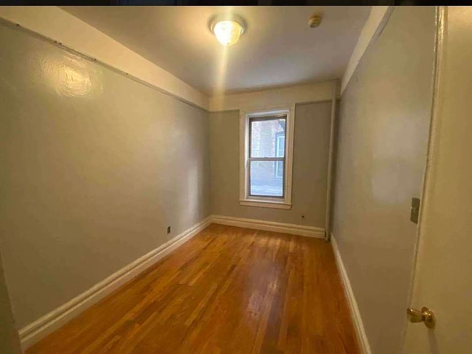 2nd image of 829 Nostrand Ave #2B1