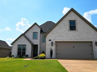 17 Noah Cv, Jackson, TN 38305