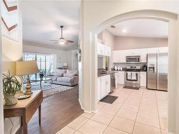4th image of 3176 Otto Dr