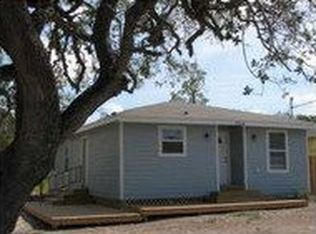 1954 4th St, Ingleside, TX 78362