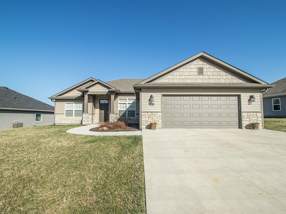 1st image of 807 Engle Dr