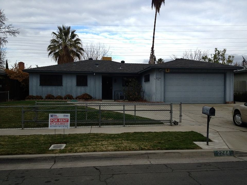 1st image of 2244 W Norwich Ave