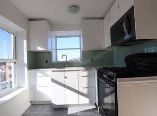 118 1st Pl APT 4, Brooklyn, NY 11231