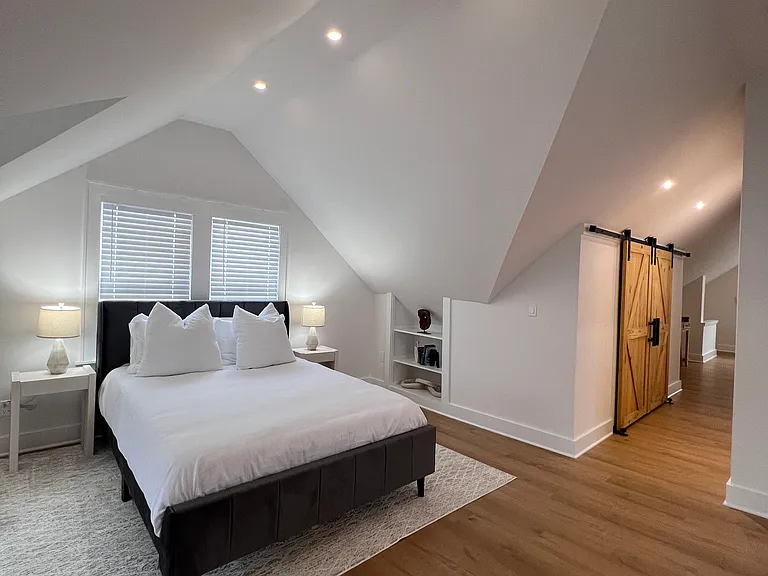 1642 Eddington Rd #3 — Photo 5